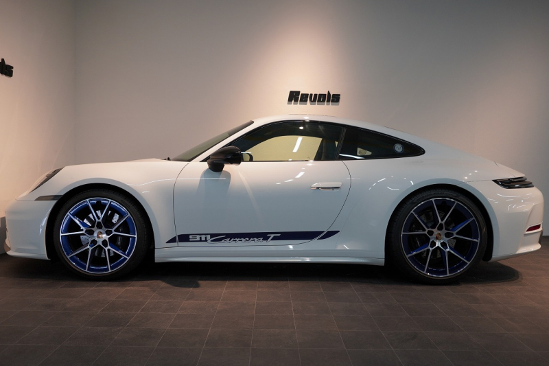 ポルシェ 911(Type992) Carrera T 6MT 後期モデル(992.2) ワンオーナー CarreraTエクステリアPKG スポーツデザインPKG HDマトリックスLEDヘッドライト 中古車 中古車