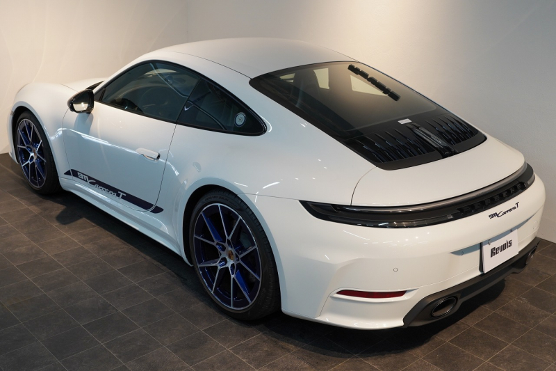 ポルシェ 911(Type992) Carrera T 6MT 後期モデル(992.2) ワンオーナー CarreraTエクステリアPKG スポーツデザインPKG HDマトリックスLEDヘッドライト 中古車 中古車