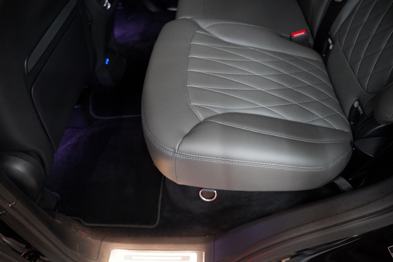 メルセデスベンツ Gクラス G450d Launch Edition  1オーナー ナイトPKG仕様 WALD24インチホイール 電動サイドステップ 中古車 中古車