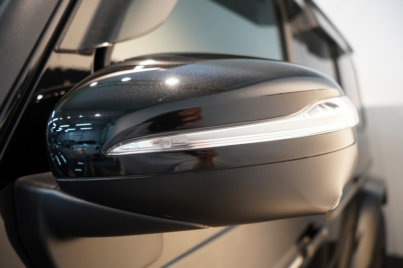 メルセデスベンツ Gクラス G450d Launch Edition  1オーナー ナイトPKG仕様 WALD24インチホイール 電動サイドステップ 中古車 中古車