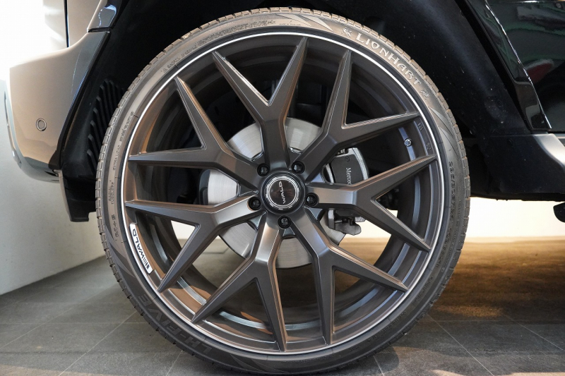 メルセデスベンツ Gクラス G450d Launch Edition  1オーナー ナイトPKG仕様 WALD24インチホイール 電動サイドステップ 中古車 中古車