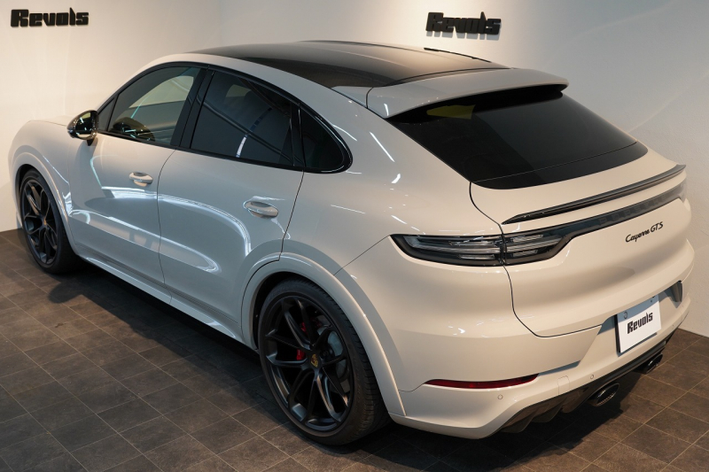 ポルシェ カイエンクーペ GTS TiptronicS ライトウエイトスポーツPKG PDLS+LEDヘッドライト 4ゾーンオートエアコン 中古車 中古車