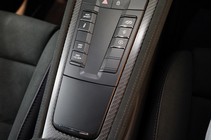 ポルシェ 718 ケイマン GT4RS ワンオーナー OP511万 ヴァイザッハPKG クロノPKG PCCB Fリフト レザーインテリア LEDヘッドライト 中古車 中古車