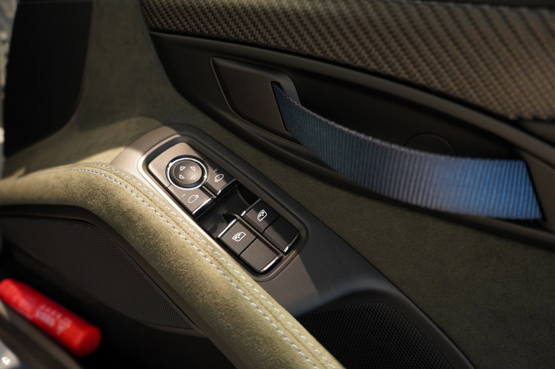 ポルシェ 718 ケイマン GT4RS ワンオーナー OP511万 ヴァイザッハPKG クロノPKG PCCB Fリフト レザーインテリア LEDヘッドライト 中古車 中古車