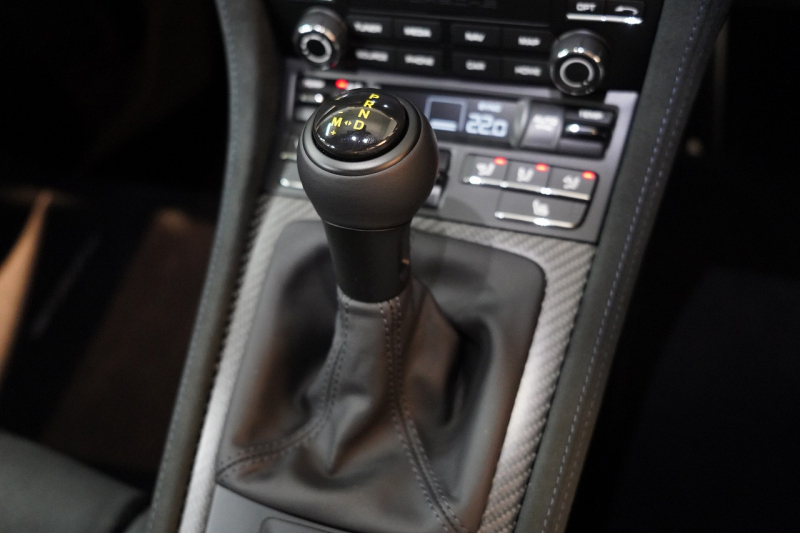 ポルシェ 718 ケイマン GT4RS ワンオーナー OP511万 ヴァイザッハPKG クロノPKG PCCB Fリフト レザーインテリア LEDヘッドライト 中古車 中古車