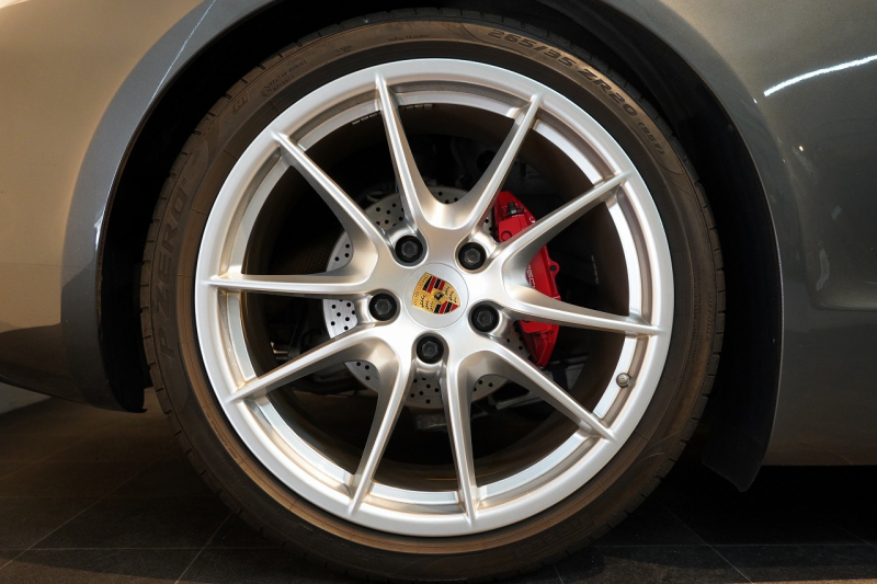 ポルシェ ボクスター(Type981) GTS PDK ナチュラルレザーインテリア 18way電動シート シートベンチレーター PDLS+バイキセノンヘッドランプ エントリー&ドライブ 中古車 中古車