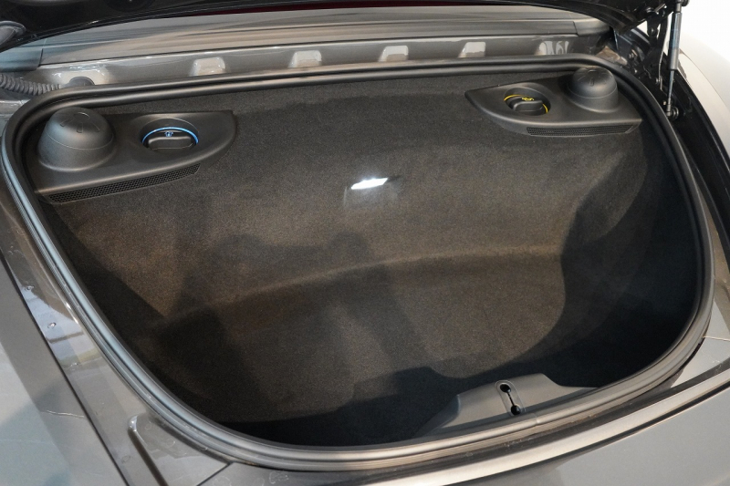 ポルシェ ボクスター(Type981) GTS PDK ナチュラルレザーインテリア 18way電動シート シートベンチレーター PDLS+バイキセノンヘッドランプ エントリー&ドライブ 中古車 中古車