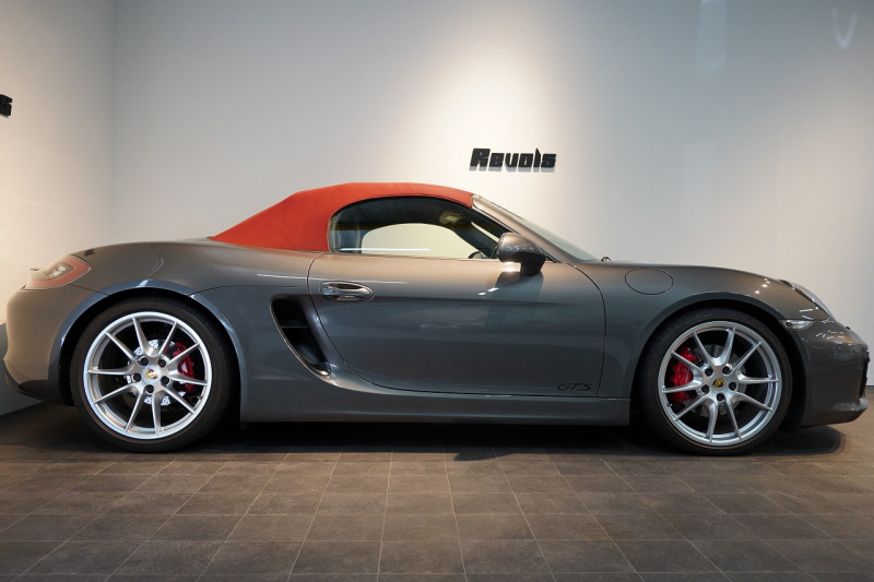 ポルシェ ボクスター(Type981) GTS PDK ナチュラルレザーインテリア 18way電動シート シートベンチレーター PDLS+バイキセノンヘッドランプ エントリー&ドライブ 中古車 中古車