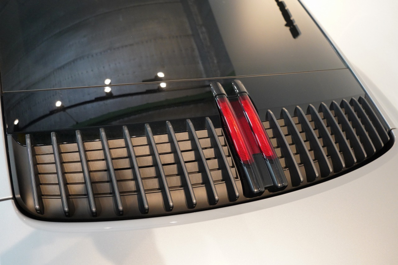 ポルシェ 911(Type992) Carrera T 7MT 左H OP245万 Fリフト リアアクスルステア CarreraTインテリア BOSEサウンド 新車保証&PSMP3年付 中古車 中古車