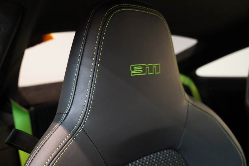 ポルシェ 911(Type992) Carrera T 7MT 左H OP245万 Fリフト リアアクスルステア CarreraTインテリア BOSEサウンド 新車保証&PSMP3年付 中古車 中古車