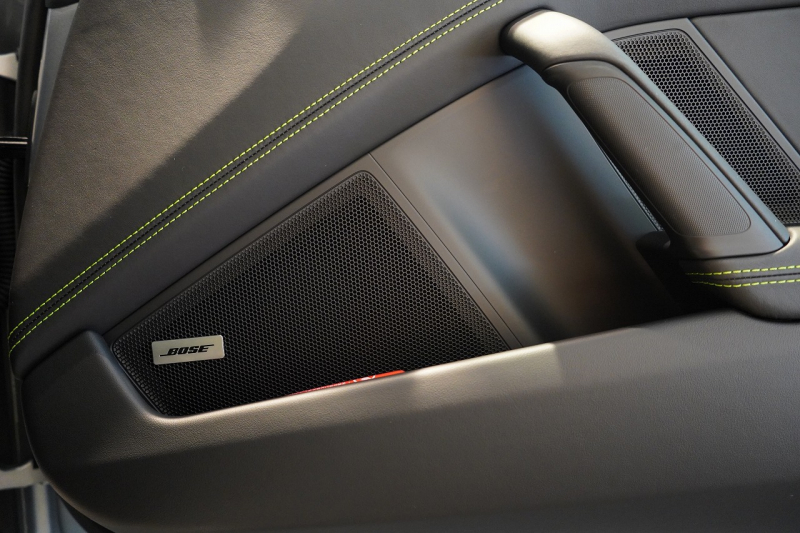 ポルシェ 911(Type992) Carrera T 7MT 左H OP245万 Fリフト リアアクスルステア CarreraTインテリア BOSEサウンド 新車保証&PSMP3年付 中古車 中古車