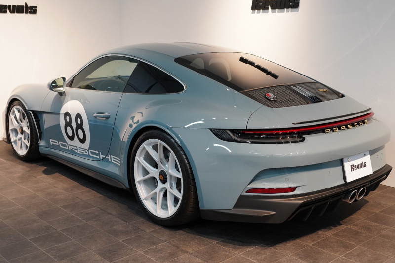 ポルシェ 911(Type992) S/T 左H 世界限定1963台 OP540万 60Years911ヘリテージデザインPKG Fリフト クロノPKG OPカラーショアブル―メタリック BOSE 中古車 中古車