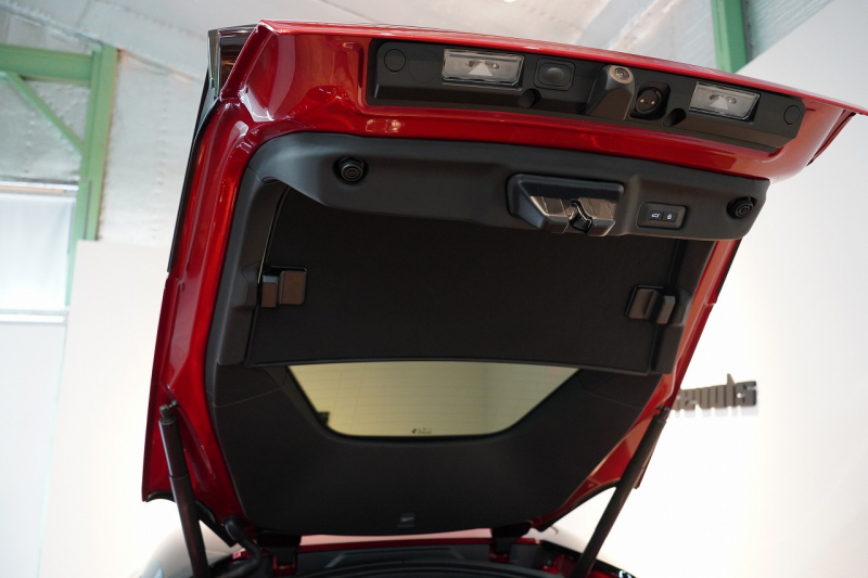 フェラーリ 12 Cilindri 6.5 DCT 左H ワンオーナー Rosso Imora OPカーボン多数 デイトナシート 中古車 中古車