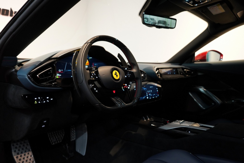 フェラーリ 12 Cilindri 6.5 DCT 左H ワンオーナー Rosso Imora OPカーボン多数 デイトナシート 中古車 中古車