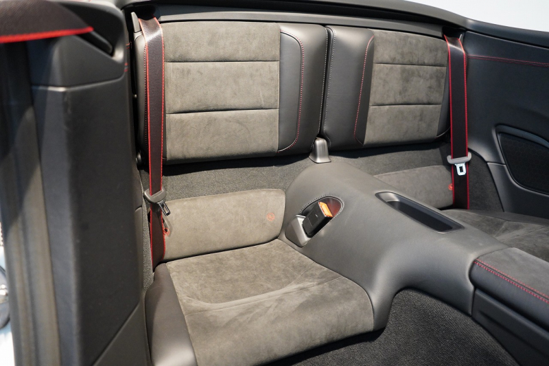 ポルシェ 911(Type991.1) Carrera 4 GTS Cabriolet PDK GTSインテリアPKG カーボンインテリアPKG キャララホワイト 禁煙車 中古車 中古車