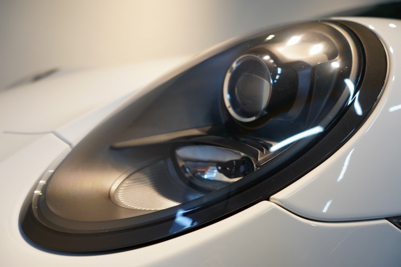 ポルシェ 911(Type991.1) Carrera 4 GTS Cabriolet PDK GTSインテリアPKG カーボンインテリアPKG キャララホワイト 禁煙車 中古車 中古車