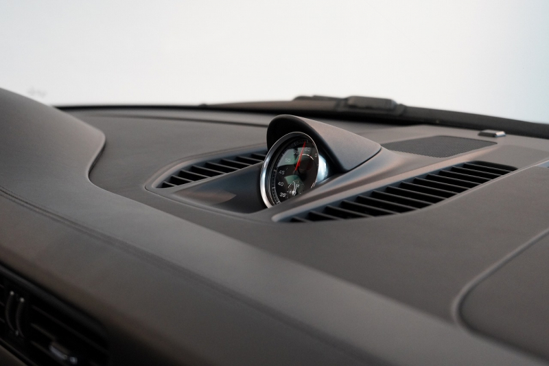 ポルシェ 911(Type991.1) 911Carrera S NA最終モデル スポーツクロノ&エグゾースト サンルーフ オールレザーインテリア アゲートグレー  中古車