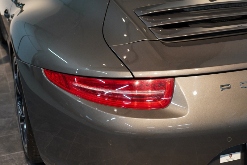 ポルシェ 911(Type991.1) 911Carrera S NA最終モデル スポーツクロノ&エグゾースト サンルーフ オールレザーインテリア アゲートグレー  中古車