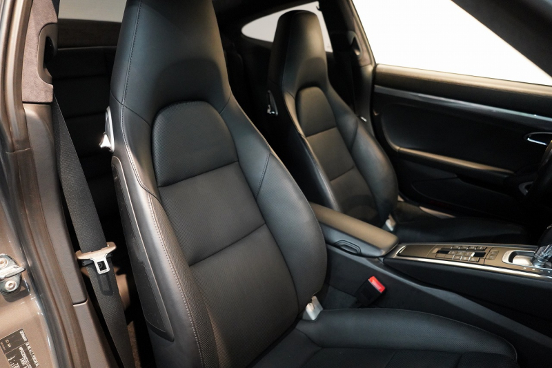 ポルシェ 911(Type991.1) 911Carrera S NA最終モデル スポーツクロノ&エグゾースト サンルーフ オールレザーインテリア アゲートグレー  中古車