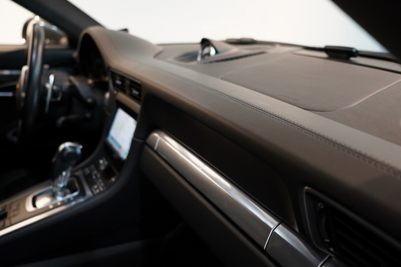 ポルシェ 911(Type991.1) 911Carrera S NA最終モデル スポーツクロノ&エグゾースト サンルーフ オールレザーインテリア アゲートグレー  中古車