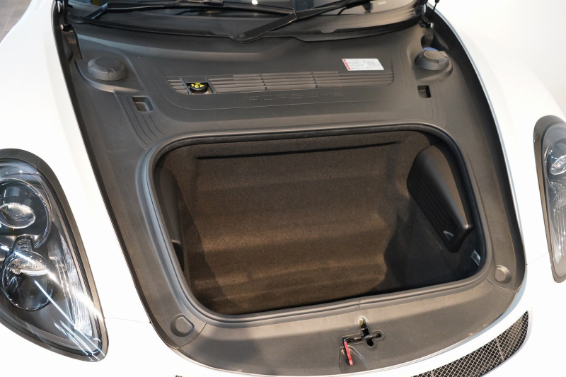 ポルシェ ボクスター(Type981) Spyder 6MT カーボンインテリア カーボンフルバケットシート キャララホワイトメタリック 中古車 中古車