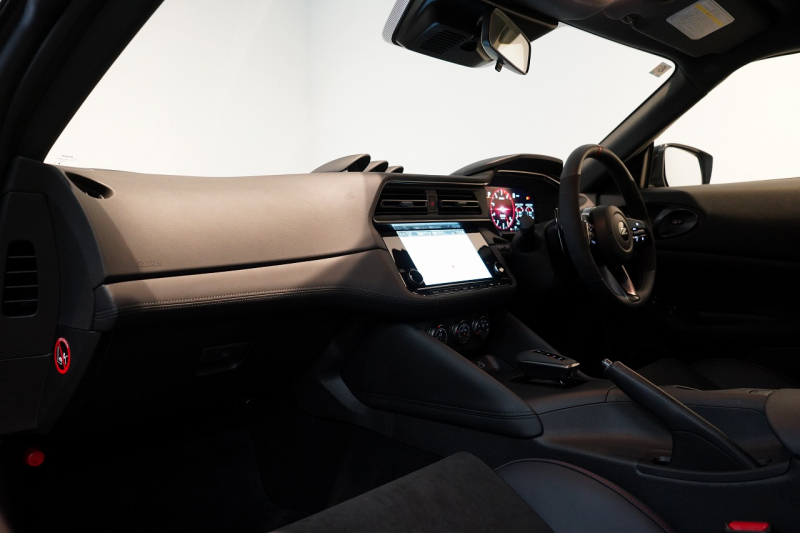 日産 フェアレディZ NISMO ミッドナイトブラックパール NISMOフロアマット&トランクマット 専用RAYS19インチ鍛造ホイール 中古車 中古車