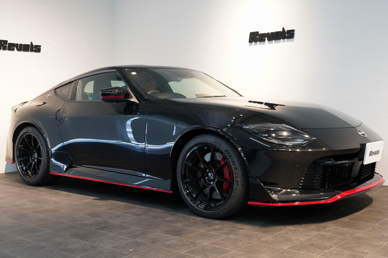 日産 フェアレディZ NISMO ミッドナイトブラックパール NISMOフロアマット＆トランクマット 専用RAYS19インチ鍛造ホイール 中古車