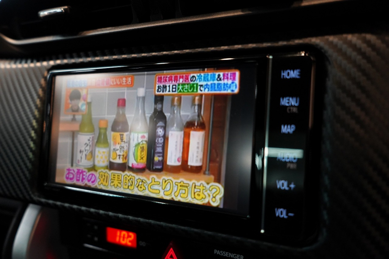 トヨタ 86 GT 6MT 後期モデル HKSスーパーチャージャー&マフラー KW/STドリキンモデル車高調 TRDエアロ bremboブレーキ 中古車 中古車