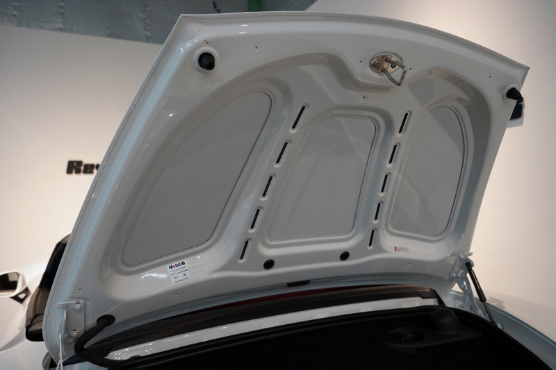 ポルシェ 718 ボクスター GTS 6MT スポーツデザイン&GTSインテリア&カーボンインテリアPKG 20インチ911turboホイール BOSEサウンド 禁煙車 中古車 中古車