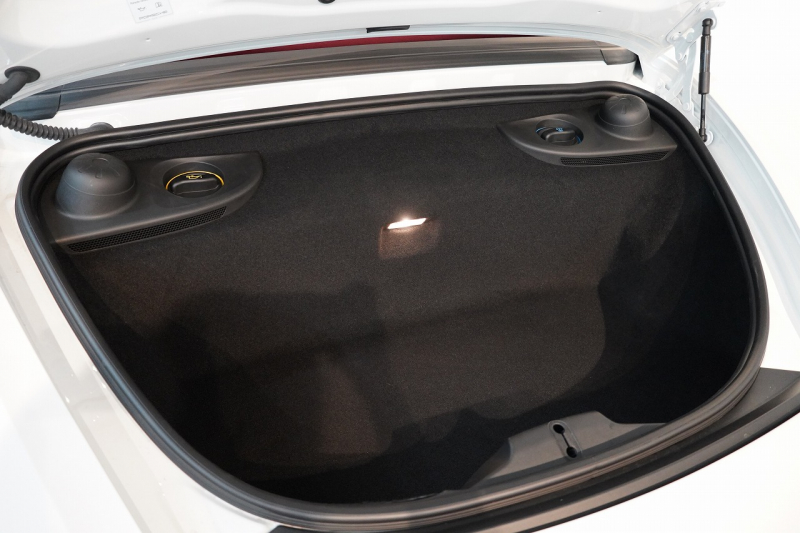 ポルシェ 718 ボクスター GTS 6MT スポーツデザイン&GTSインテリア&カーボンインテリアPKG 20インチ911turboホイール BOSEサウンド 禁煙車 中古車 中古車