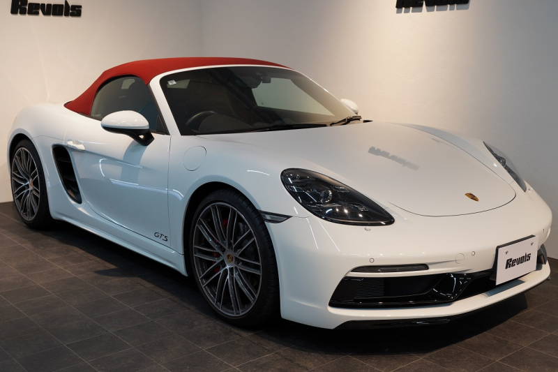 ポルシェ 718 ボクスター GTS 6MT スポーツデザイン&GTSインテリア&カーボンインテリアPKG 20インチ911turboホイール BOSEサウンド 禁煙車 中古車 中古車