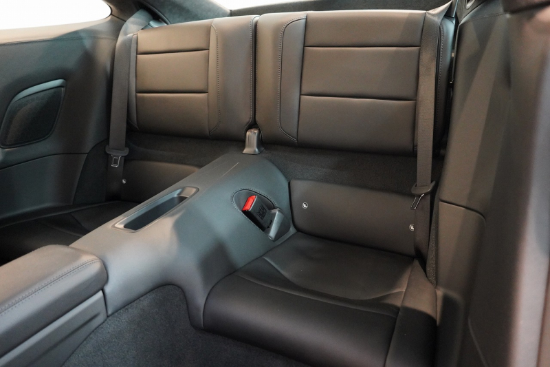 ポルシェ 911(Type991.2) Carrera 4S 7MT 左H 正規D車 スポクロ スポーツテールパイプ PASMスポーツシャシー レザーインテリア 禁煙車 中古車 中古車