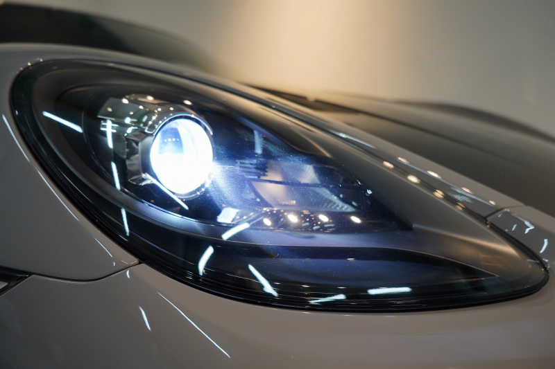 ポルシェ 718 ケイマン GT4RS OP739万 マグネシウムホイール ヴァイザッハPKG クロノPKG PCCB Fリフト BOSEサウンド 中古車 中古車