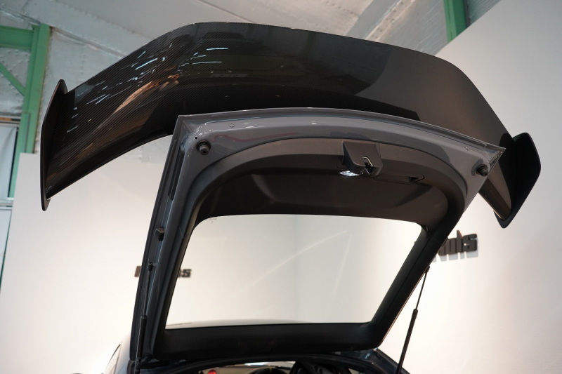 ポルシェ 718 ケイマン GT4RS OP739万 マグネシウムホイール ヴァイザッハPKG クロノPKG PCCB Fリフト BOSEサウンド 中古車 中古車