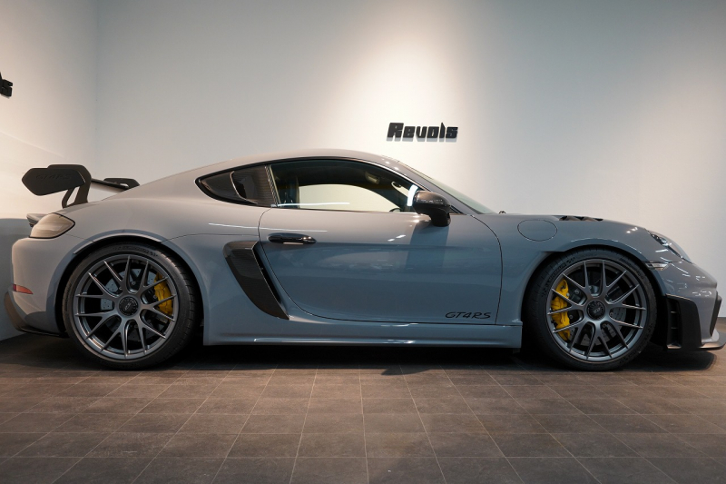 ポルシェ 718 ケイマン GT4RS OP739万 マグネシウムホイール ヴァイザッハPKG クロノPKG PCCB Fリフト BOSEサウンド 中古車 中古車