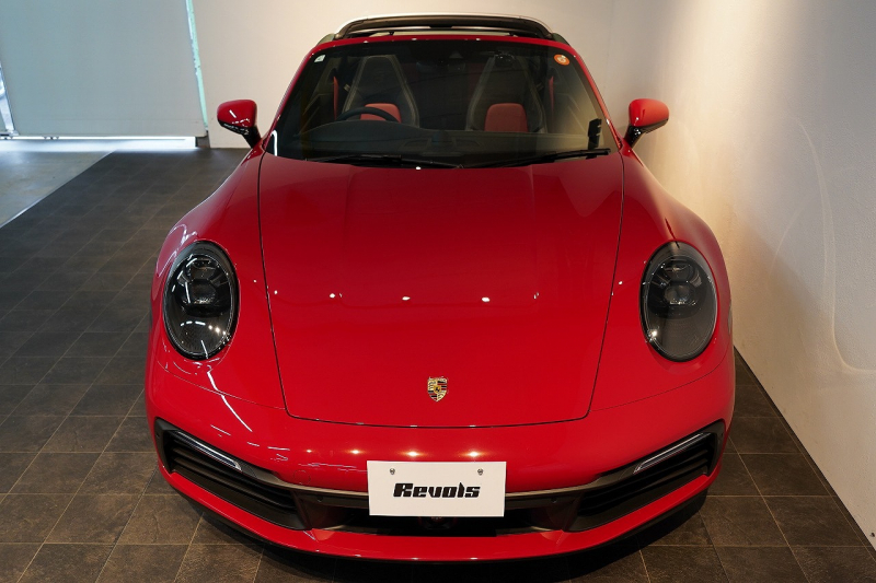 ポルシェ 911(Type992) Targa 4 PDK スポクロ スポーツテールパイプ 20/21インチカレラクラシックホイール レザーインテリア 14wayシート Burmesterサウンド 中古車 中古車