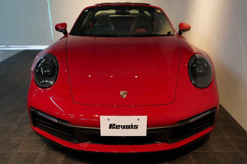 ポルシェ 911(Type992) Targa 4 PDK スポクロ スポーツテールパイプ 20/21インチカレラクラシックホイール レザーインテリア 14wayシート Burmesterサウンド 中古車 中古車