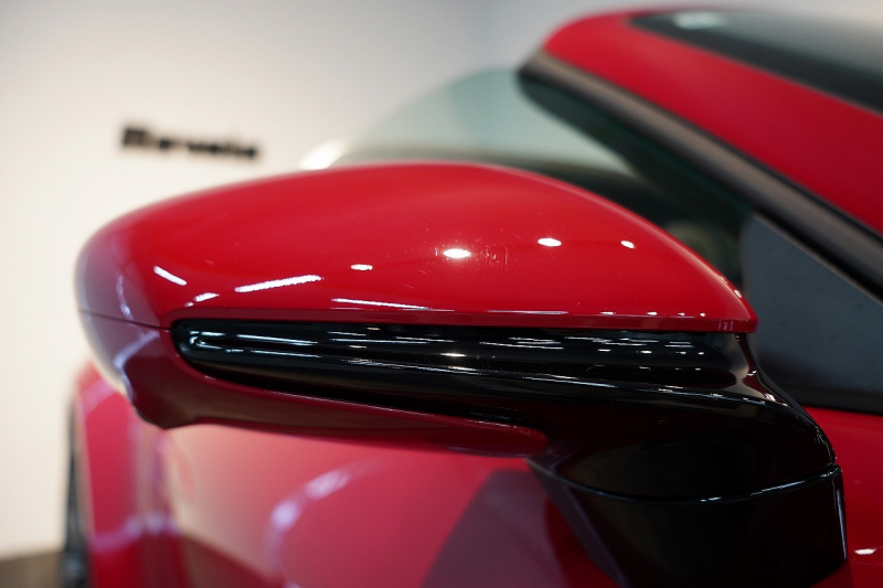 ポルシェ 911(Type992) Targa 4 PDK スポクロ スポーツテールパイプ 20/21インチカレラクラシックホイール レザーインテリア 14wayシート Burmesterサウンド 中古車 中古車