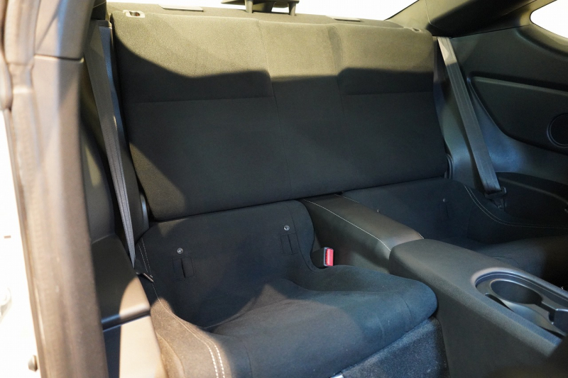 トヨタ 86 GR 6MT  1オーナー BLITZマフラー モノブロックブレーキ 専用17インチ鍛造軽量ホイール 禁煙車 中古車 中古車