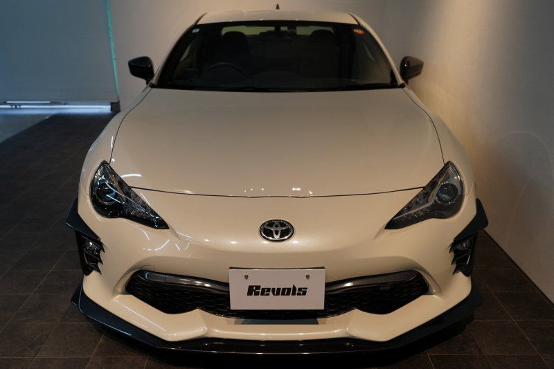 トヨタ 86 GR 6MT  1オーナー BLITZマフラー モノブロックブレーキ 専用17インチ鍛造軽量ホイール 禁煙車 中古車 中古車