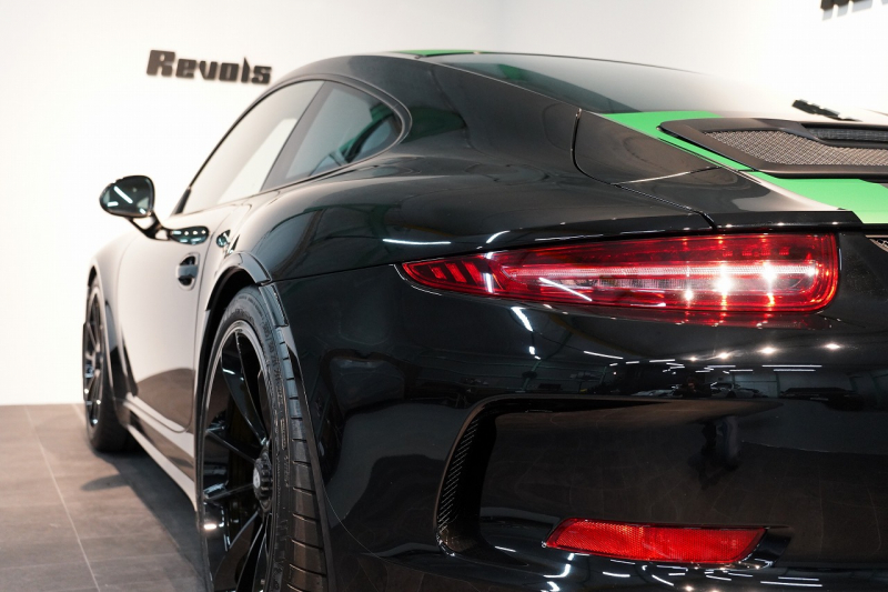 ポルシェ 911(Type991.1) 911R 世界限定車991台 LEDヘッド Fリフト スポーツクロノ ブラック×ブラウンレザーインテリア カスタムカラーブラック（日本1台）  中古車