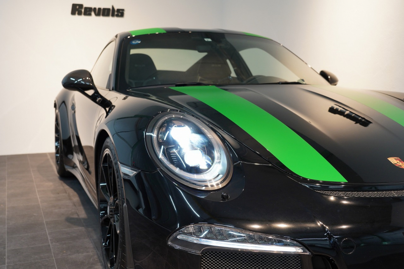 ポルシェ 911(Type991.1) 911R 世界限定車991台 LEDヘッド Fリフト スポーツクロノ ブラック×ブラウンレザーインテリア カスタムカラーブラック（日本1台）  中古車