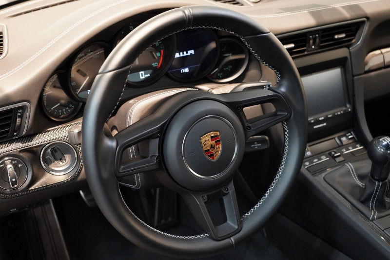 ポルシェ 911(Type991.1) 911R 世界限定車991台 LEDヘッド Fリフト スポーツクロノ ブラック×ブラウンレザーインテリア カスタムカラーブラック（日本1台）  中古車