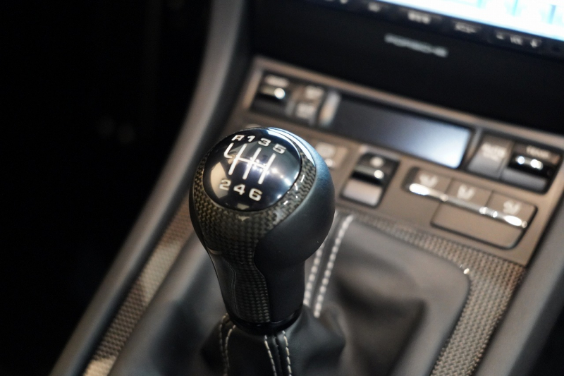 ポルシェ 911(Type991.1) 911R 世界限定車991台 LEDヘッド Fリフト スポーツクロノ ブラック×ブラウンレザーインテリア カスタムカラーブラック（日本1台）  中古車