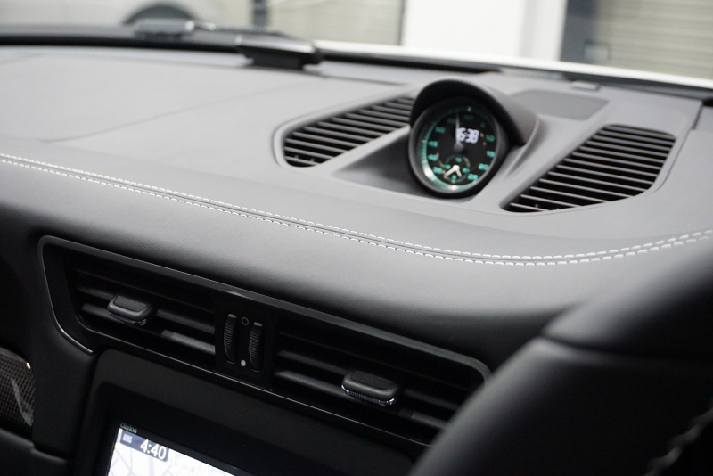 ポルシェ 911(Type991.1) 911R 世界限定車  中古車