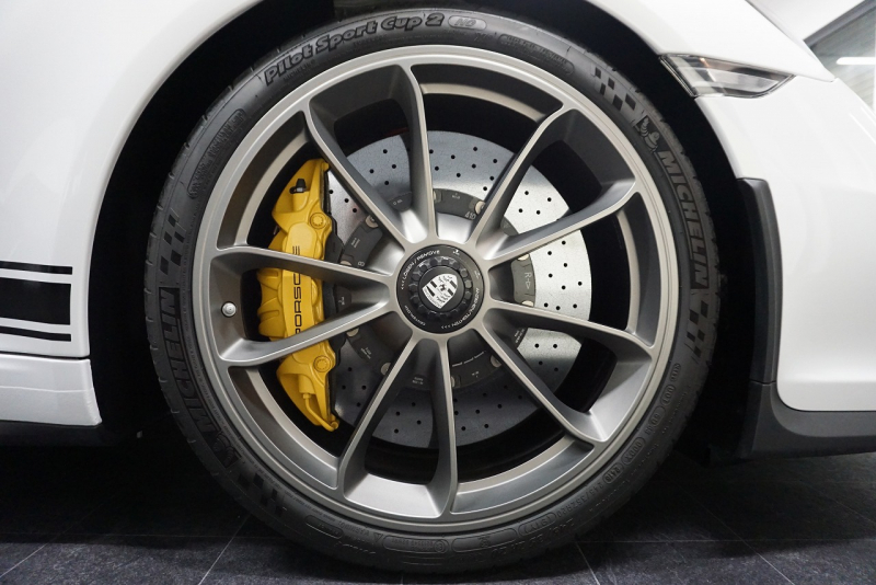 ポルシェ 911(Type991.1) 911R 世界限定車  中古車