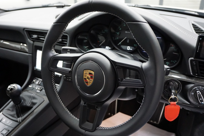 ポルシェ 911(Type991.1) 911R 世界限定車  中古車