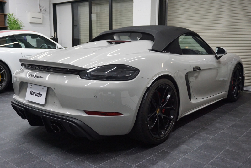 ポルシェ 718スパイダー Spyder  6MT クレヨン  LEDヘッドライト レザーインテリア カーボンインテリア  中古車