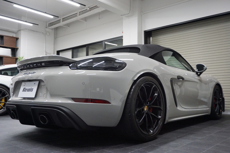 ポルシェ 718スパイダー Spyder  6MT クレヨン  LEDヘッドライト レザーインテリア カーボンインテリア  中古車