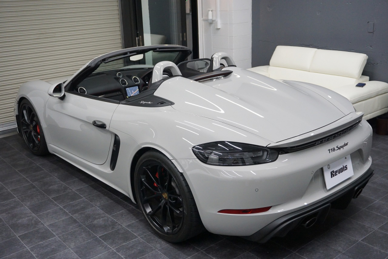 ポルシェ 718スパイダー Spyder  6MT クレヨン  LEDヘッドライト レザーインテリア カーボンインテリア  中古車